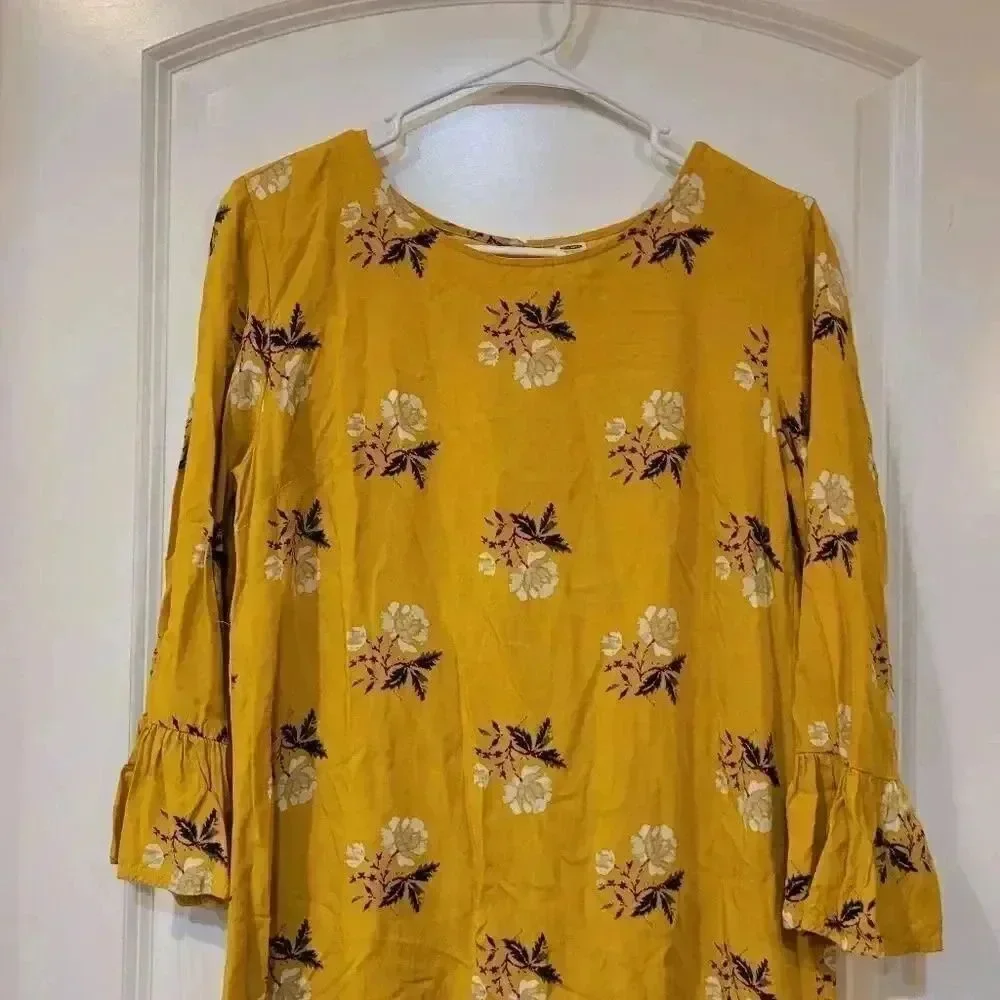 Old Navy Women's Mustard Yellow Floral Casual Dress w Ruffle Sleeves EUC sz S